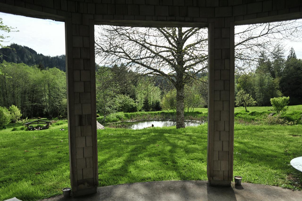Lucky Mud Inn And Disc Golf Resort Skamokawa Exterior photo